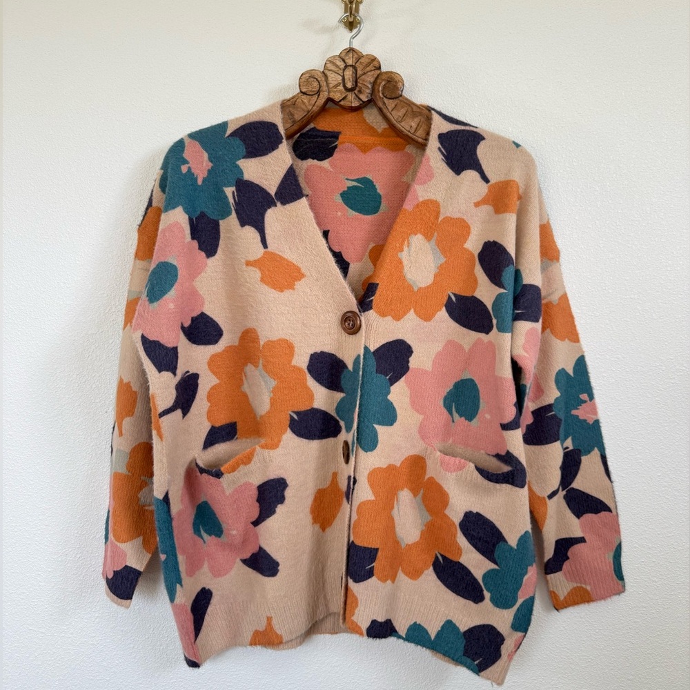 Floral V-Neck Button Cardigan Sweater - Pink Multi